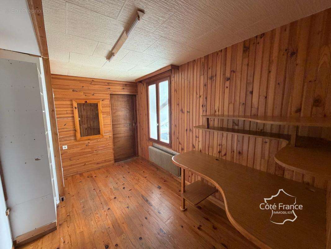 Magnifique maison en pierre de taille   Charme atypique et b - photo 21