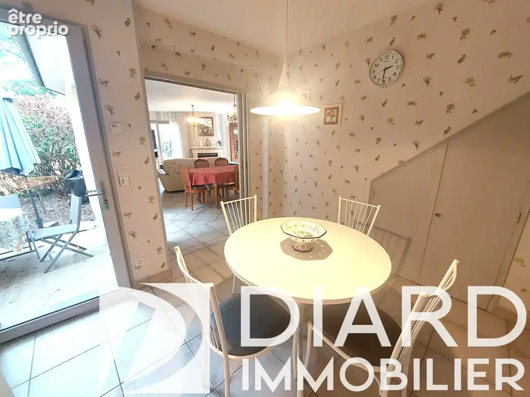 ARGENTRE DU PLESSIS - 3 chambres + 1 bureau - photo 6