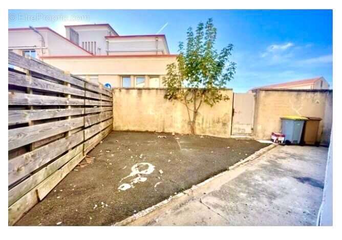 Appartement 270 m² à Cagnac-Les-Mines  - photo 2
