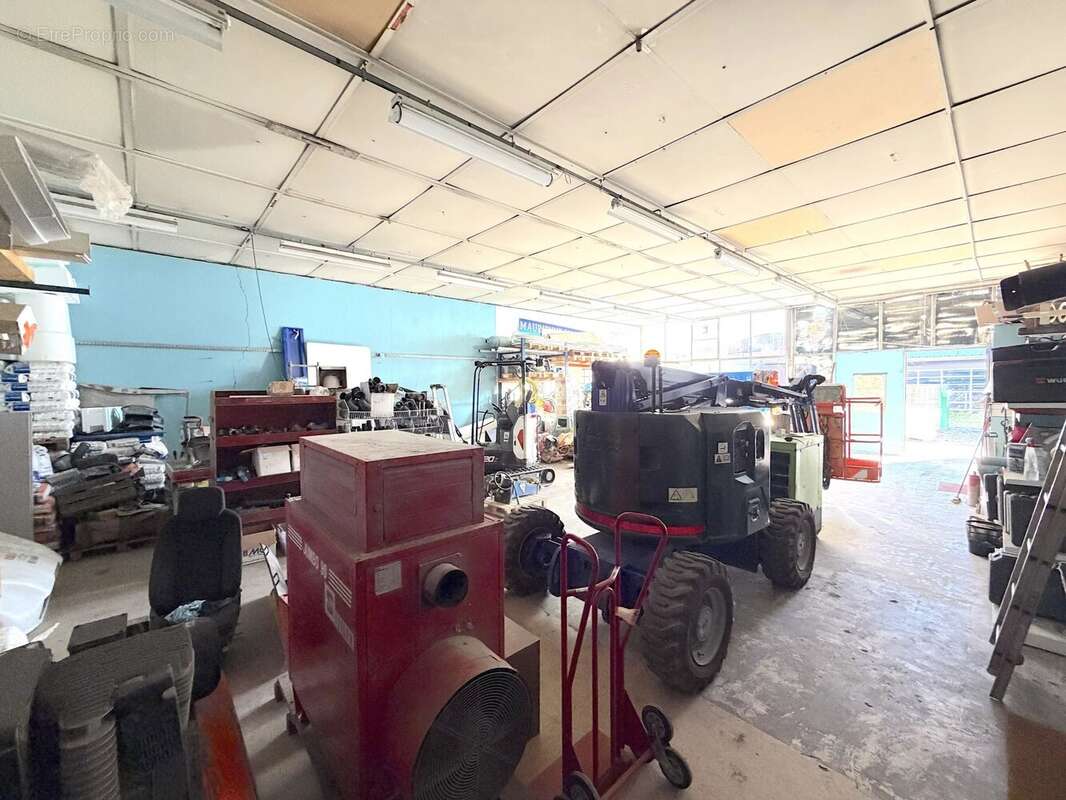 Commerce à SAINT-JEAN-DE-MAURIENNE