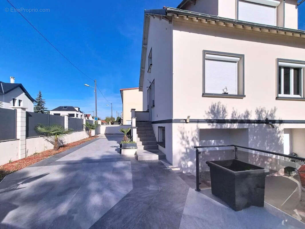 Maison à CHATOU