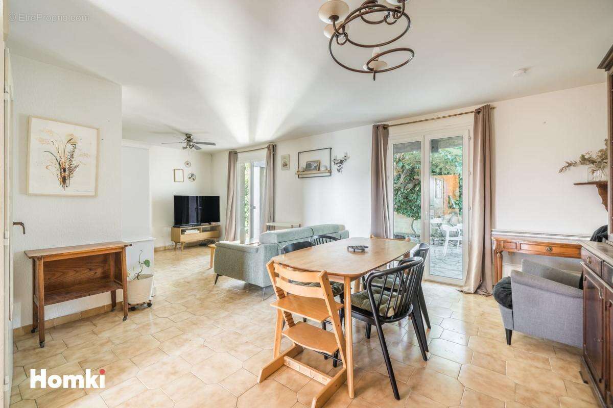 Maison à BAILLARGUES