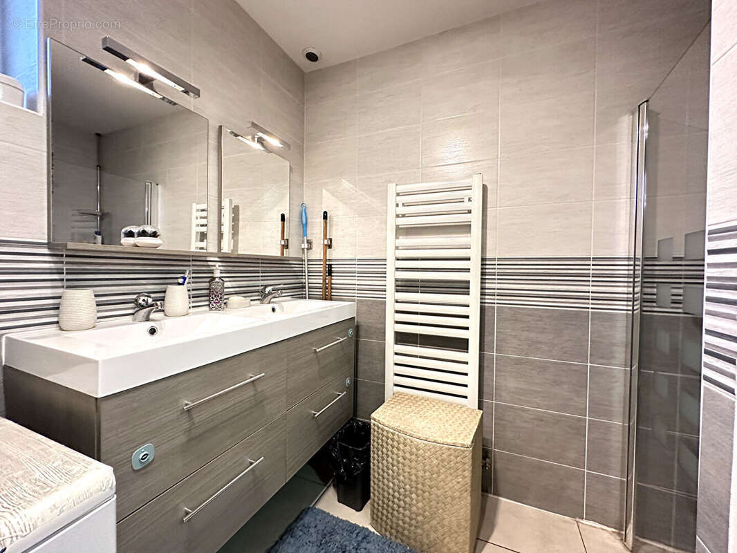 Maison à VENISSIEUX