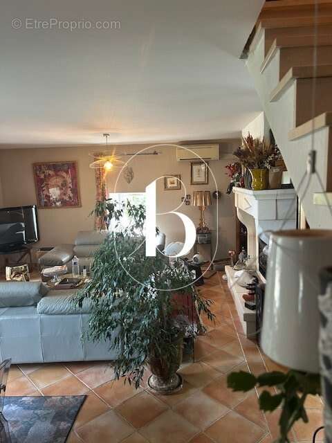 Maison à SAINT-PAULET-DE-CAISSON