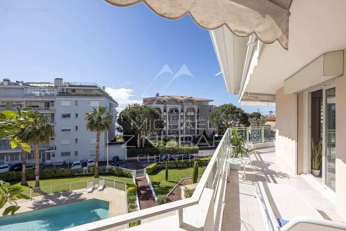 Appartement à CANNES