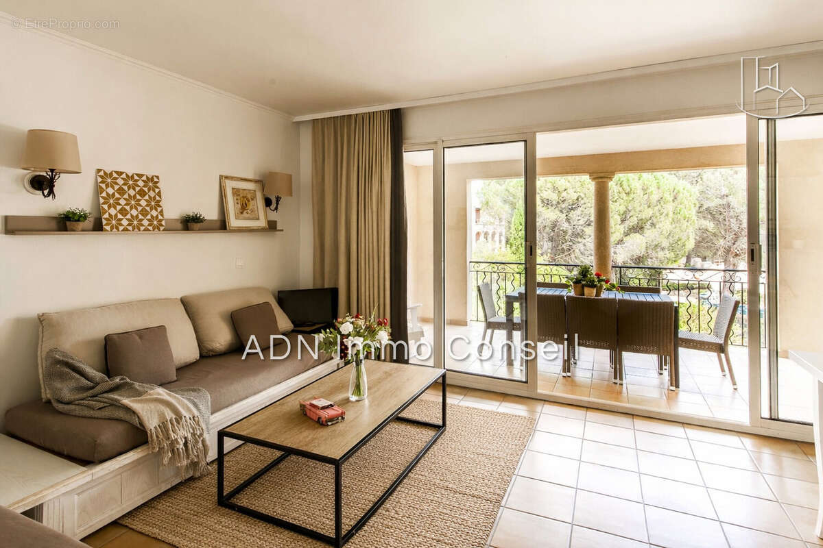 Appartement à MALLEMORT