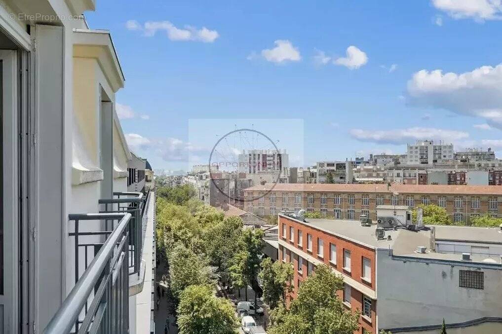 Appartement à PARIS-20E