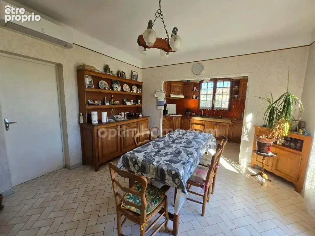 Martigues saint-jean – maison plain-pied 127,50 m² – terrain 1 170 m² – 3 chambres – garage – cave à vin - photo 7