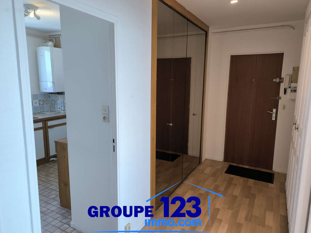 Appartement à MIGENNES