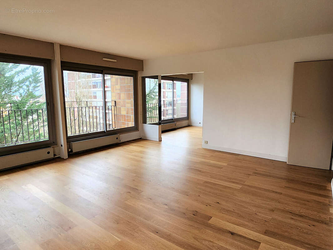 Appartement à BRUNOY