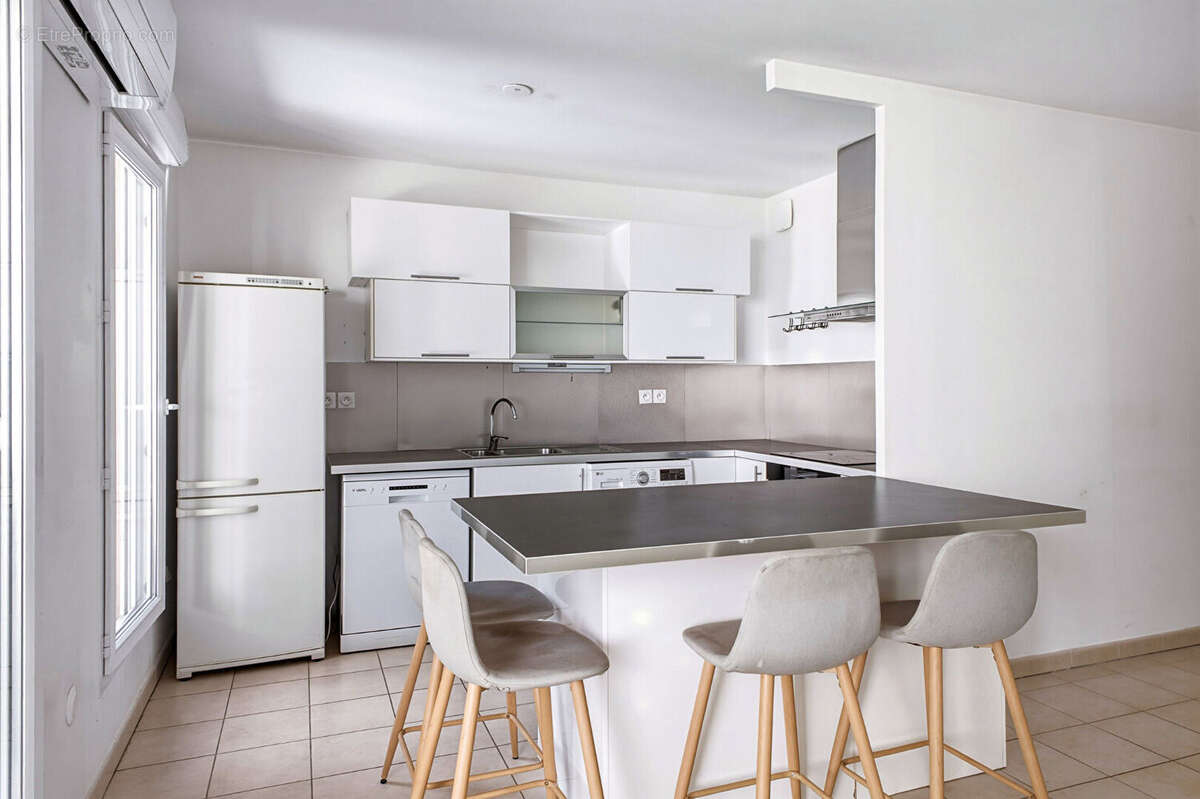 Appartement Marseille 14 - 3 pièces 63 m2 - photo 6