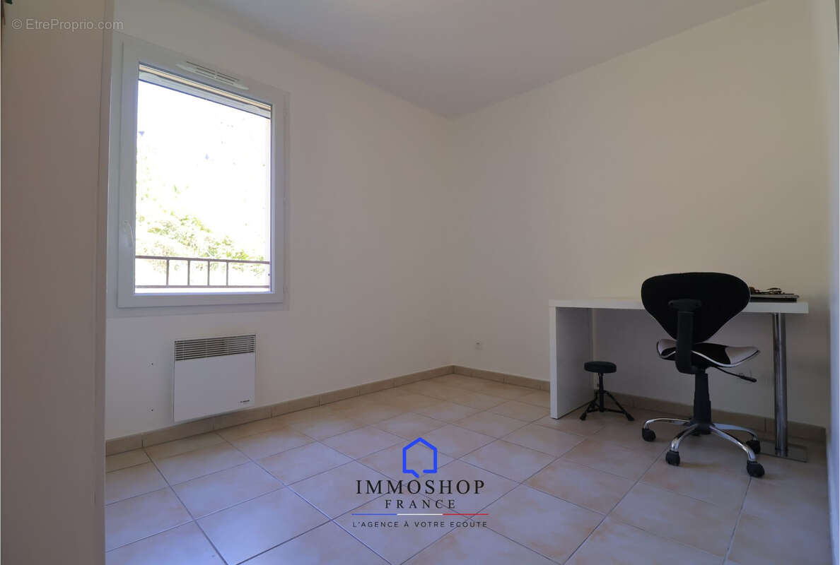 Appartement à MARSEILLE-13E