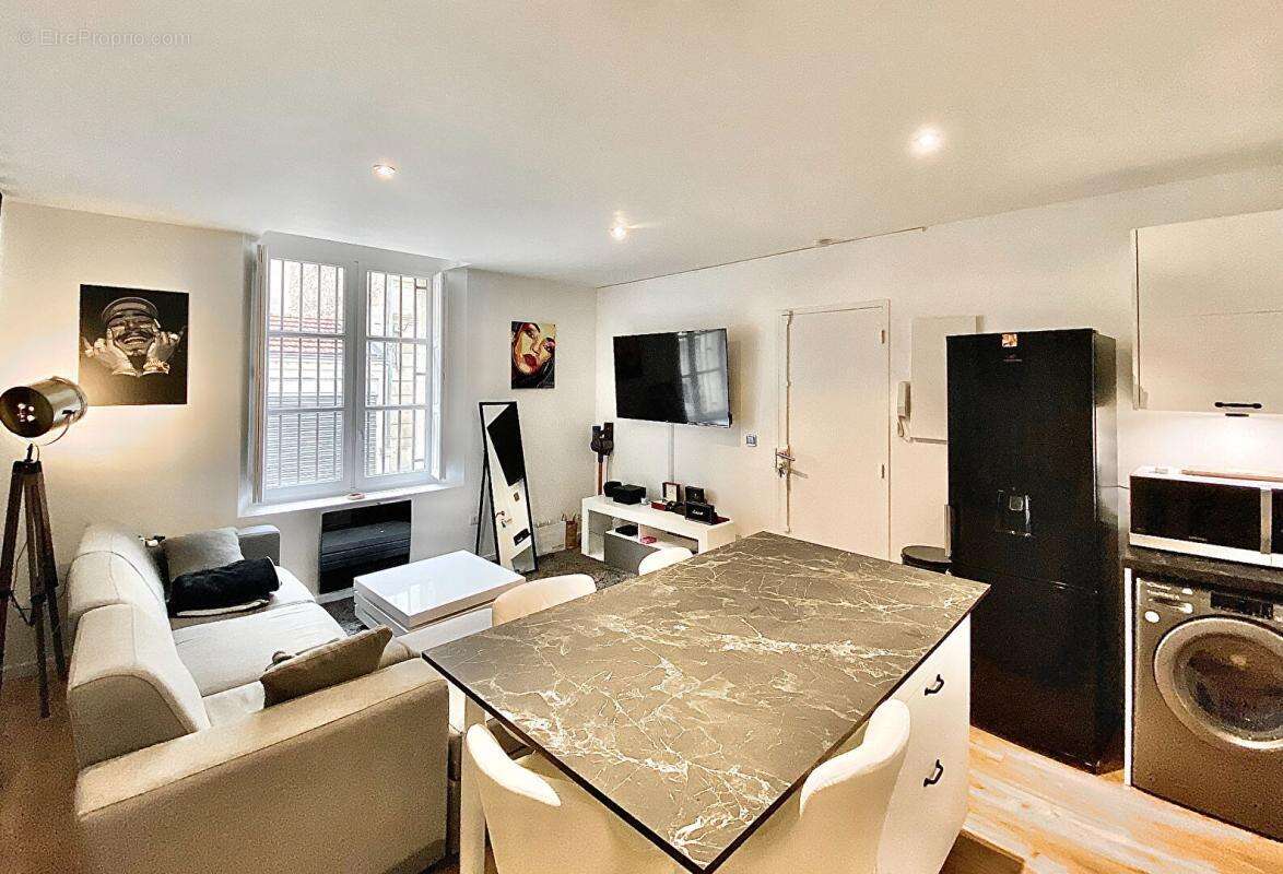 Appartement à BORDEAUX