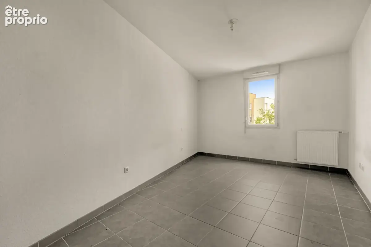En exclusivité ! Dernier étage ! Appartement T2 de 47 m2 au 2ᵉ et dernier étage   Secteur Lalande. - photo 8