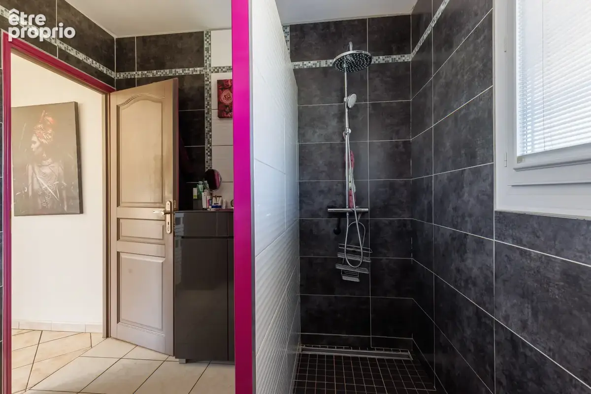 Maison de 152 m2 - sur terrain de 818 m2 - photo 12