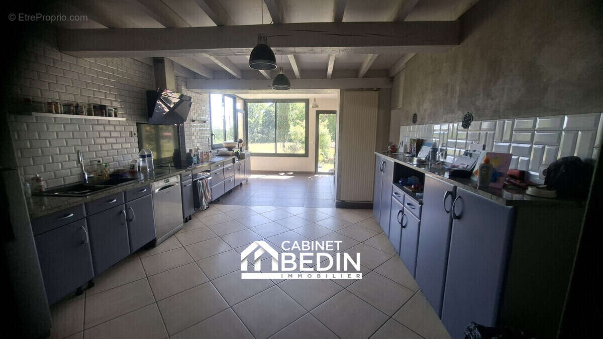Maison 350 m² à Brouqueyran  - photo 6
