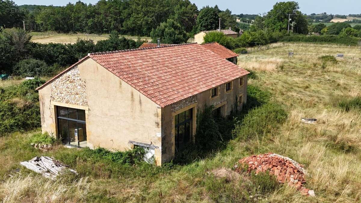 Maison à BEAUMONT-DU-PERIGORD