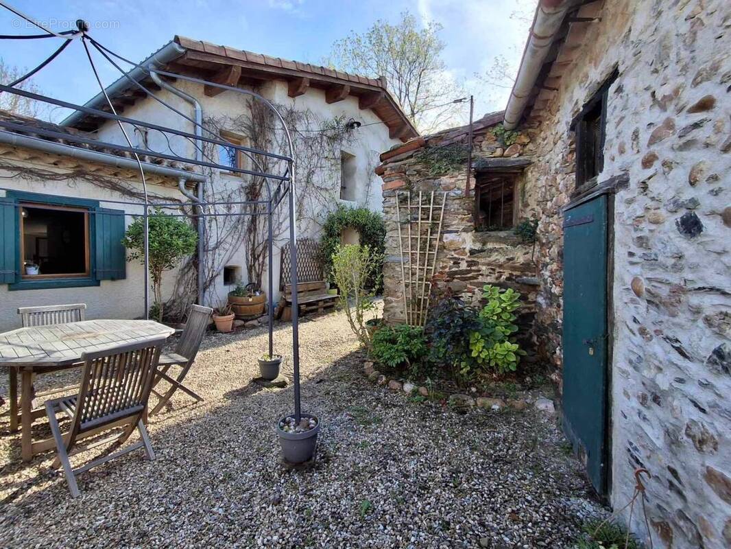 Photo 1 - Maison à BURLATS