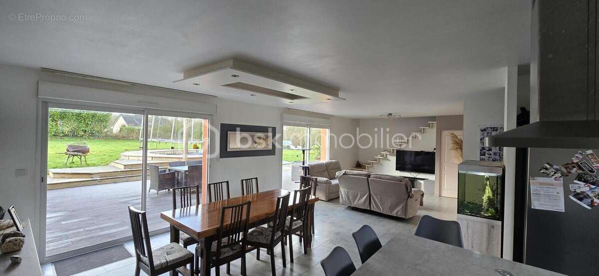 pavillon avec vie de plain pied avec terrain et plan d'eau ! - photo 2