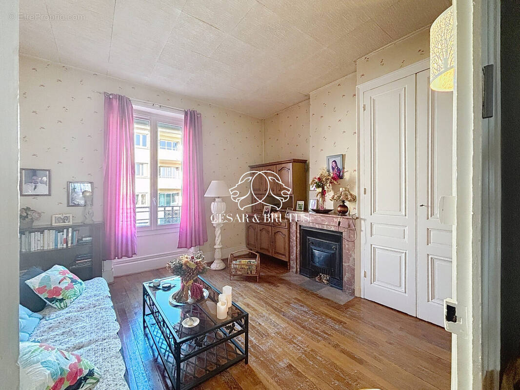Appartement à LYON-3E