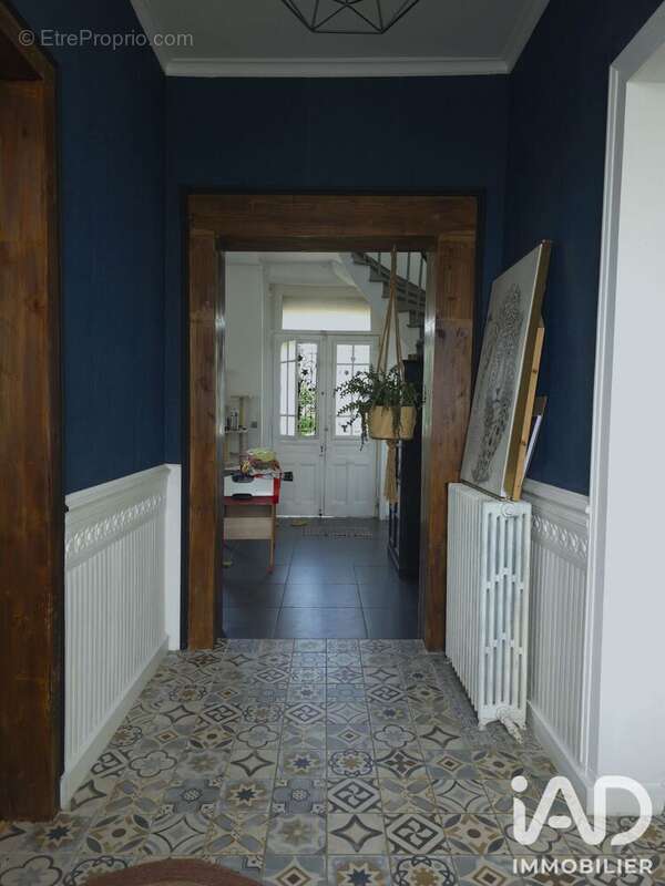Maison 240 m² à Noeux-Les-Mines  - photo 2