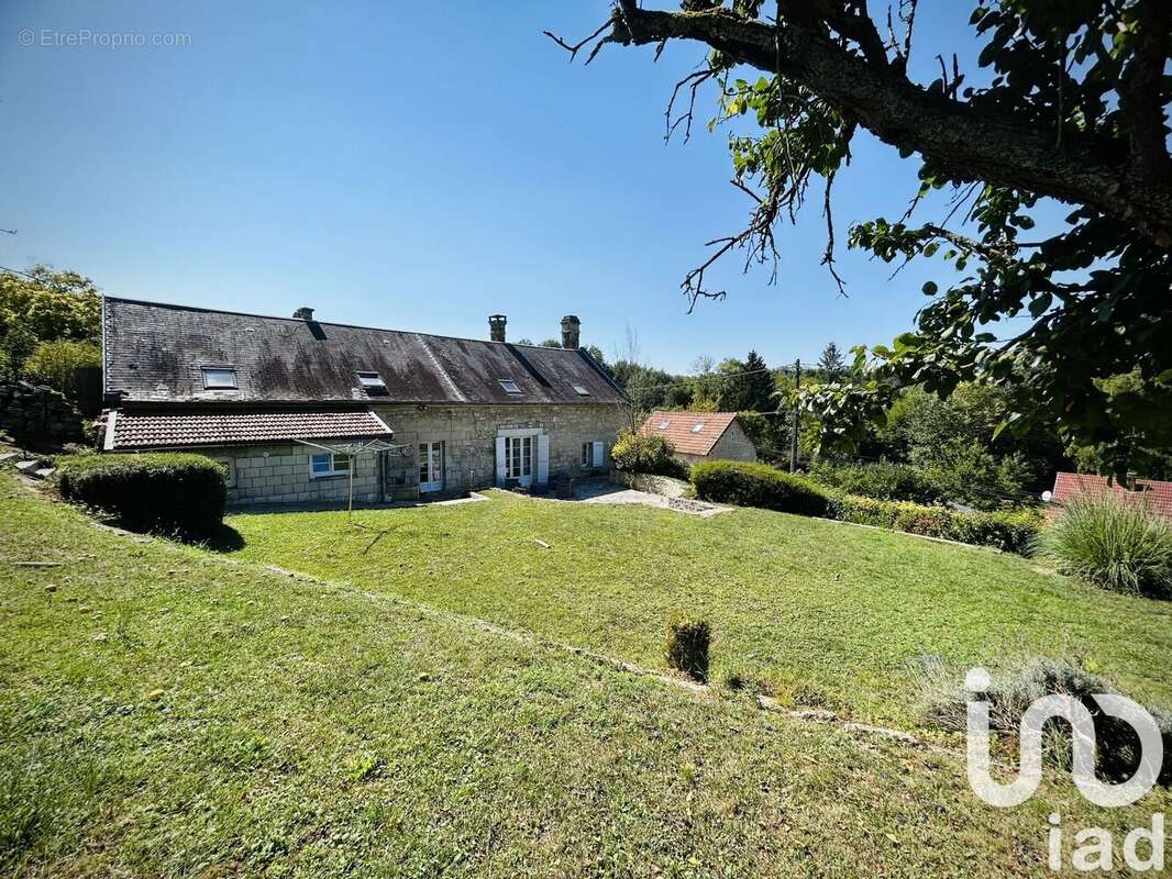 Photo 2 - Maison à COEUVRES-ET-VALSERY