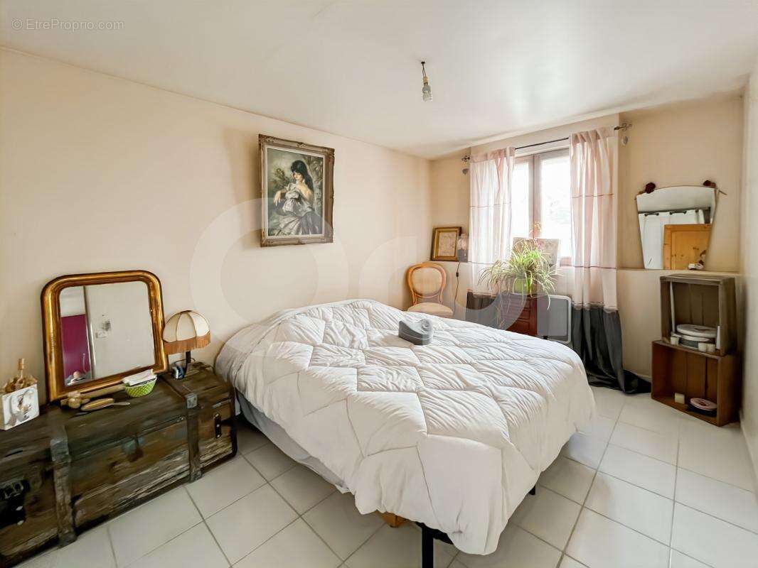 Maison à PUGET-VILLE