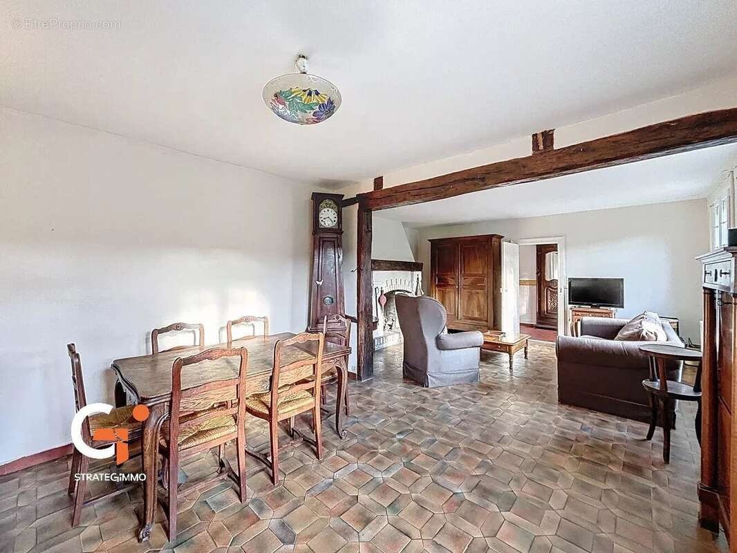 Maison à HEUDREVILLE-SUR-EURE