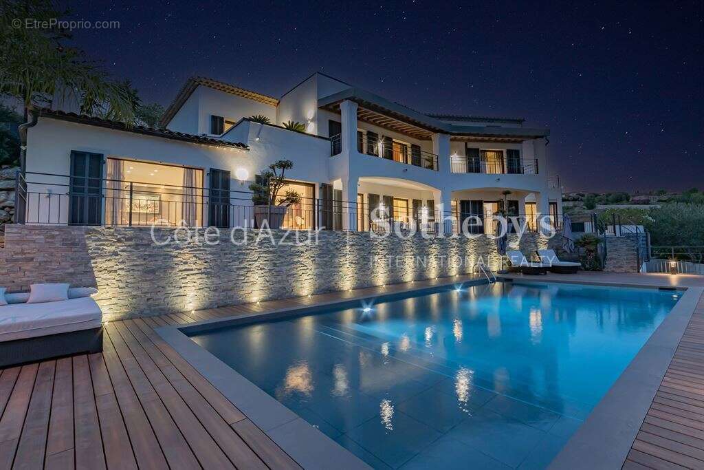 Cagnes-sur-Mer, villa vue mer au sein d'un domaine privé, piscine, proche Nice aéroport - photo 17