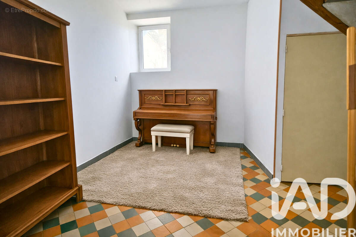 Photo 6 - Maison à SAINT-POLGUES
