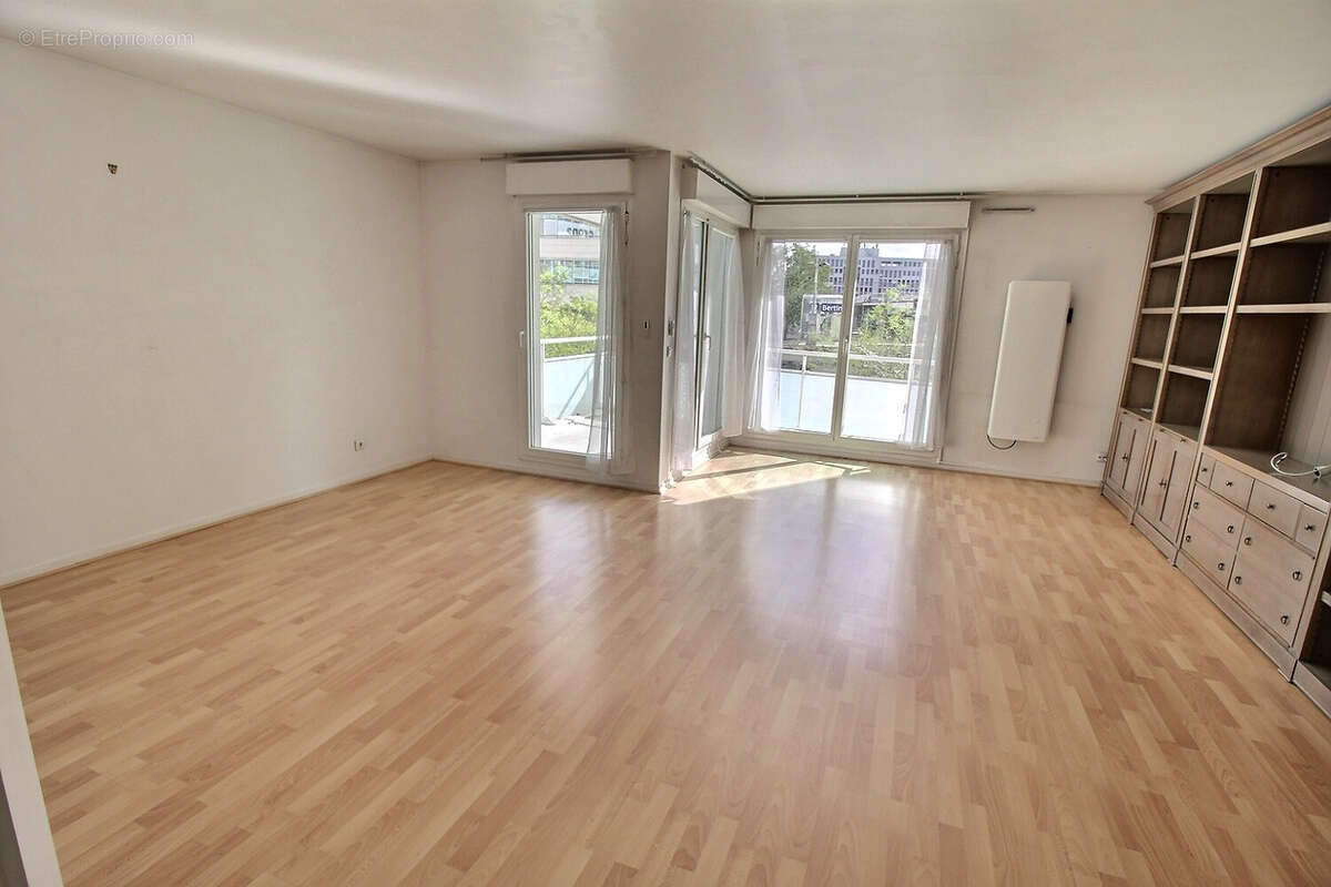 Appartement à MONTIGNY-LE-BRETONNEUX