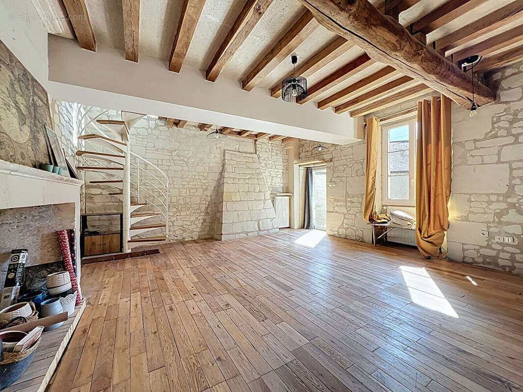 Maison Doué en anjou 4 pièce(s) 139 m2 - photo 16