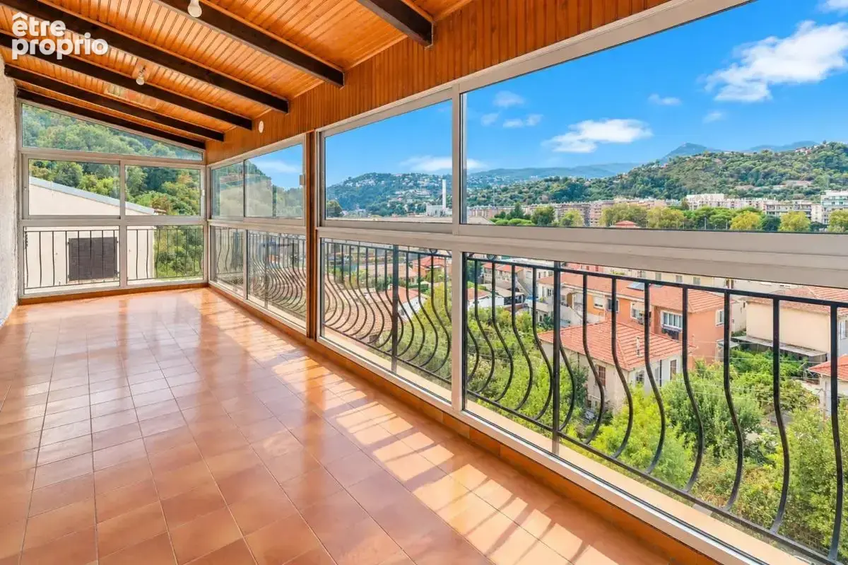 La trinité – dernier étage  5 pièces de 128 m² – 4 chambres, 3 terrasses et jardin privatif - photo 5