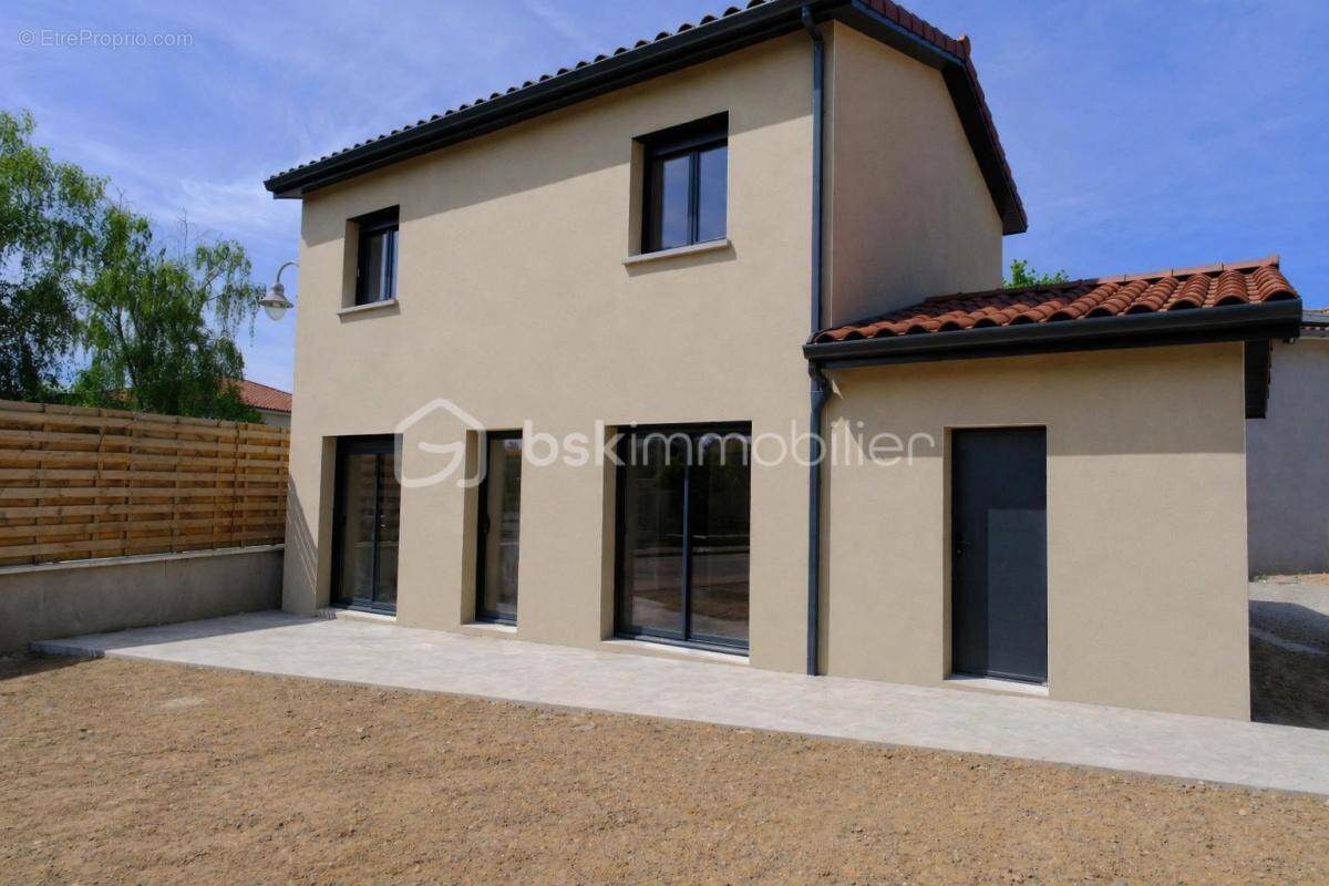 Maison à QUINCIEUX