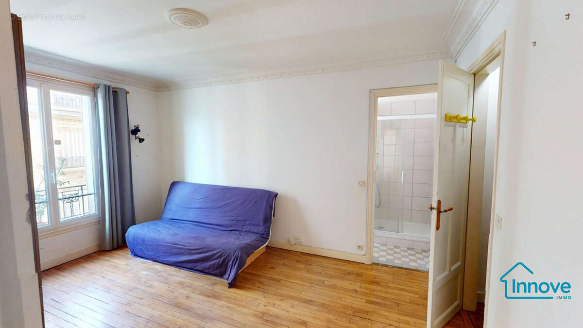 Appartement à PARIS-14E