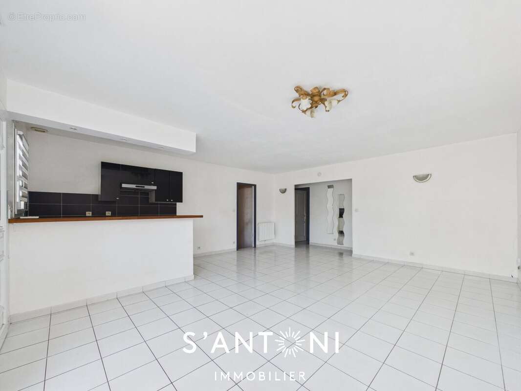 À VENDRE Béziers - Villa T4 plain-pied - photo 3