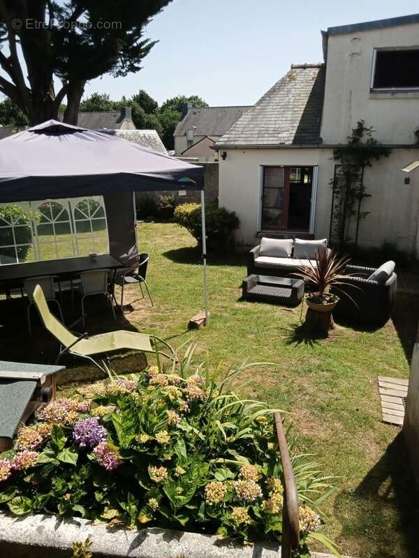 Maison familiale idéalement située au cœur de Poullaouen - photo 15