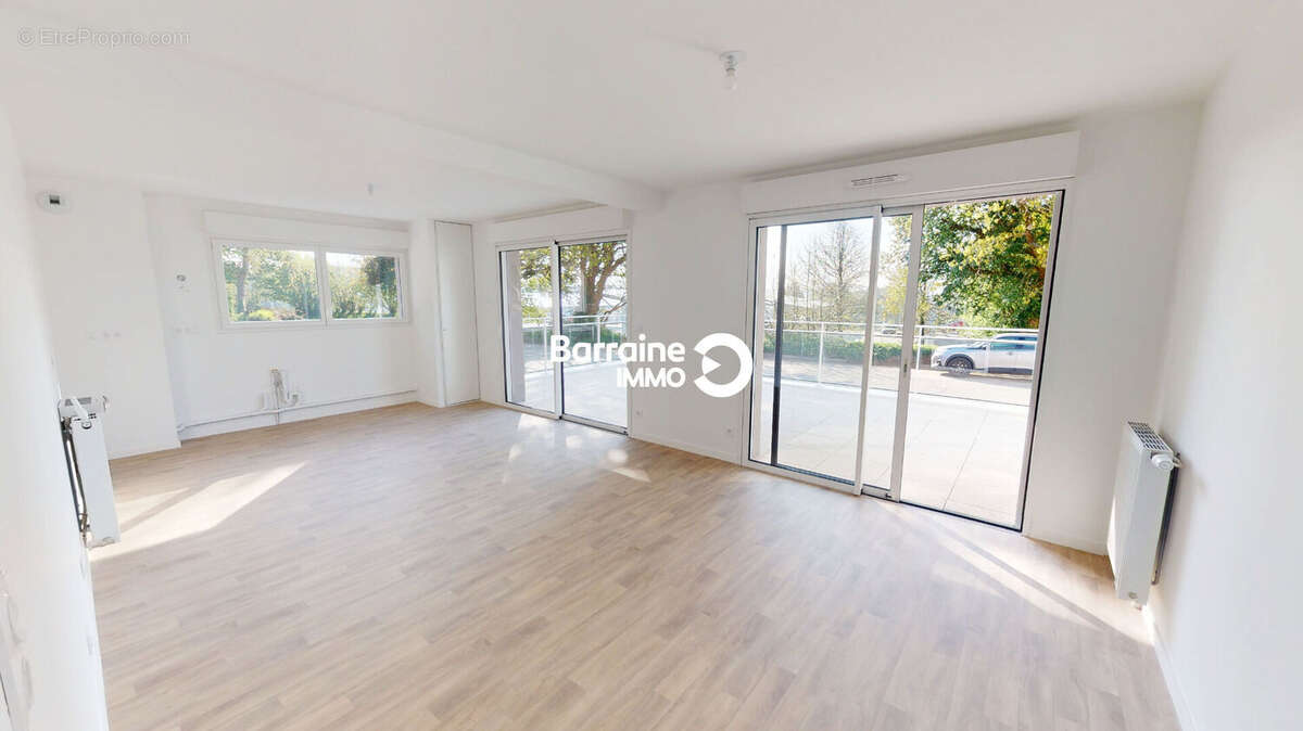 Appartement à LE RELECQ-KERHUON