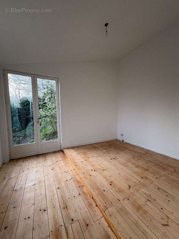 Maison à MONT-SAINT-AIGNAN