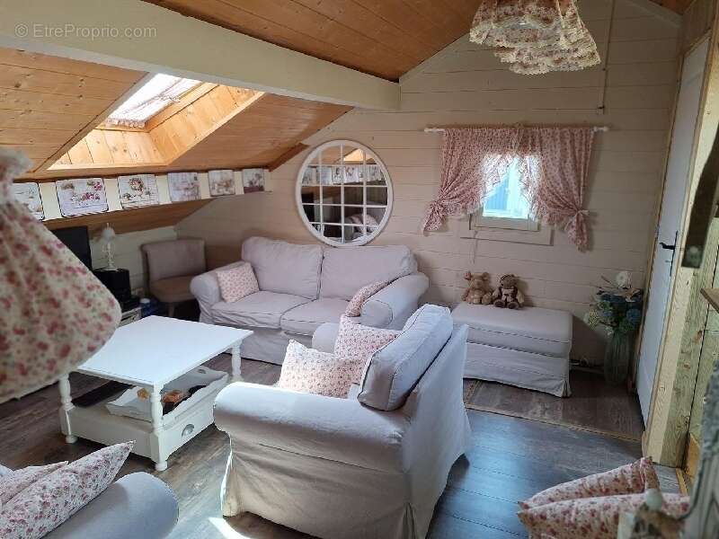 Appartement à NEUVES-MAISONS