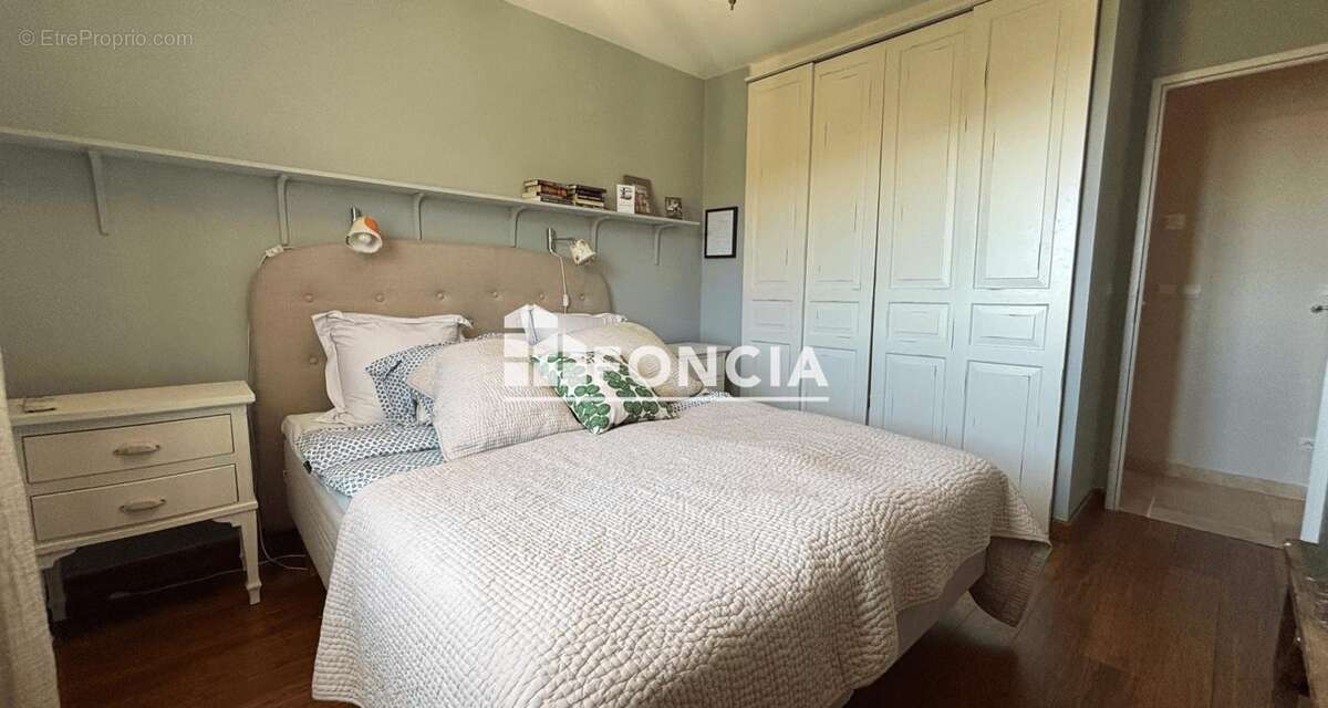 Maison à BORMES-LES-MIMOSAS