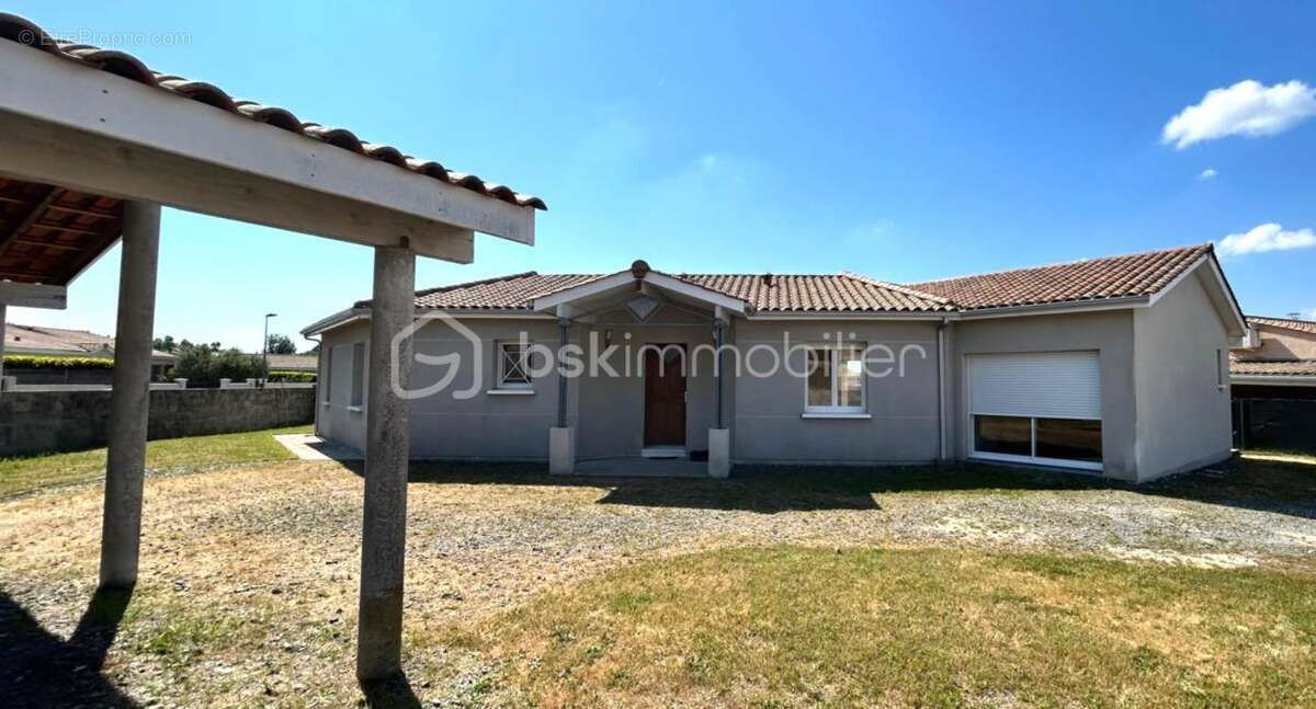 Maison à SAINT-ANDRE-DE-CUBZAC