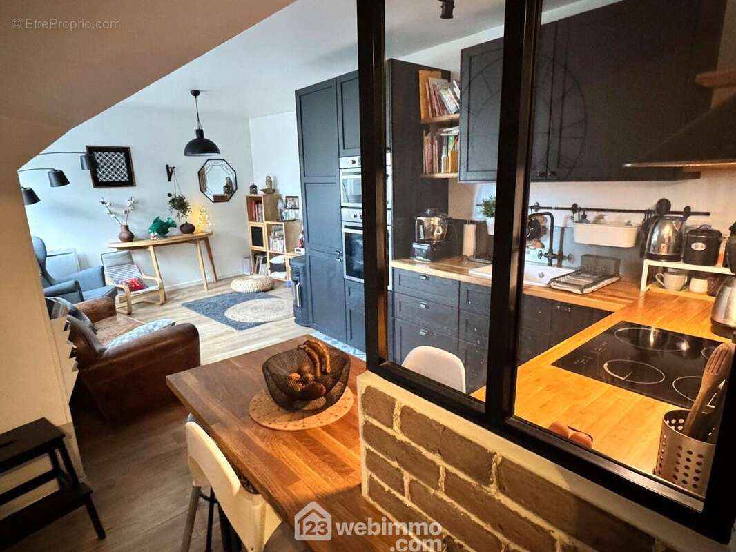 Allons rejoindre le séjour - Appartement à BONDOUFLE
