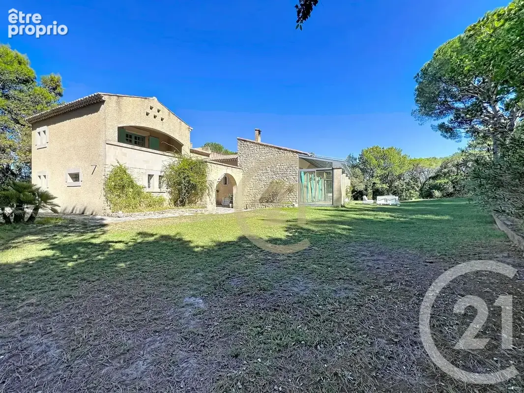 Maison 9 pièces 265 m² à vendre à Bagnols-Sur-Ceze (30200) - photo 12