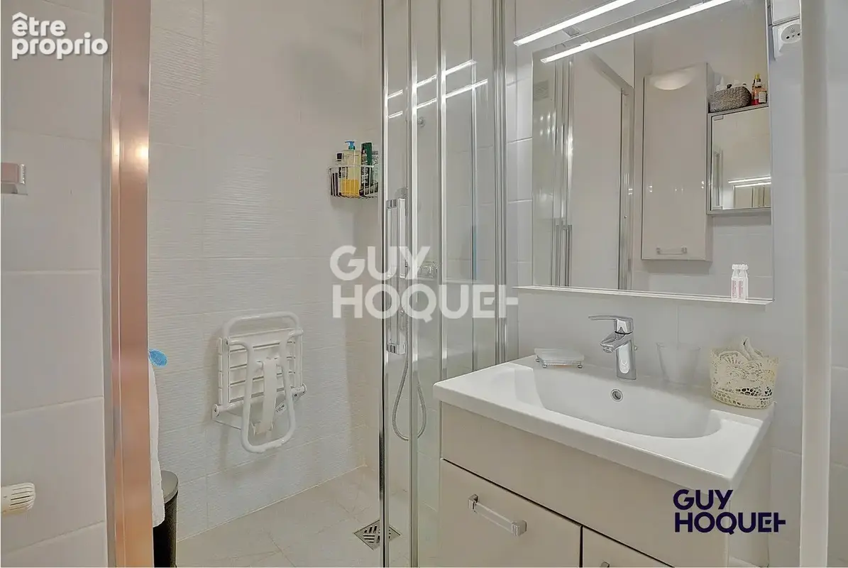 A vendre - Appartement Lyon 5 - Proche Point du Jour - 4 pièces - 64 m2 - photo 6