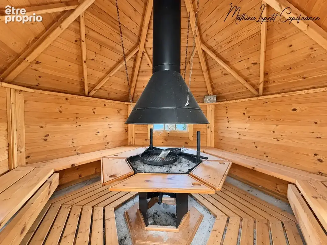 à vendre LIMEYRAT – Maison T4 sur terrain clos et arboré de 3 250 m²/kota finlandais en bois - photo 5