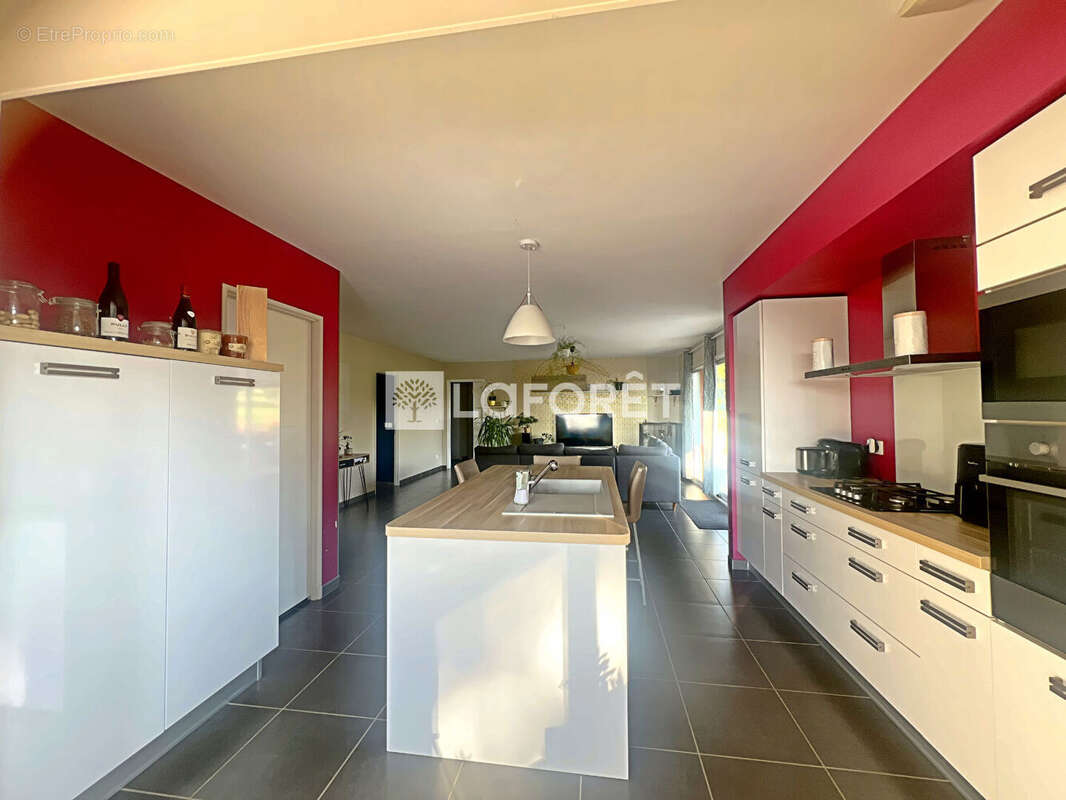 Maison à SAINT-AMOUR