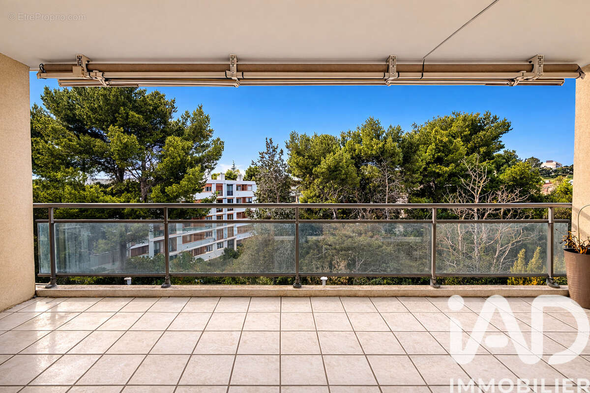 Photo 2 - Appartement à MARSEILLE-13E