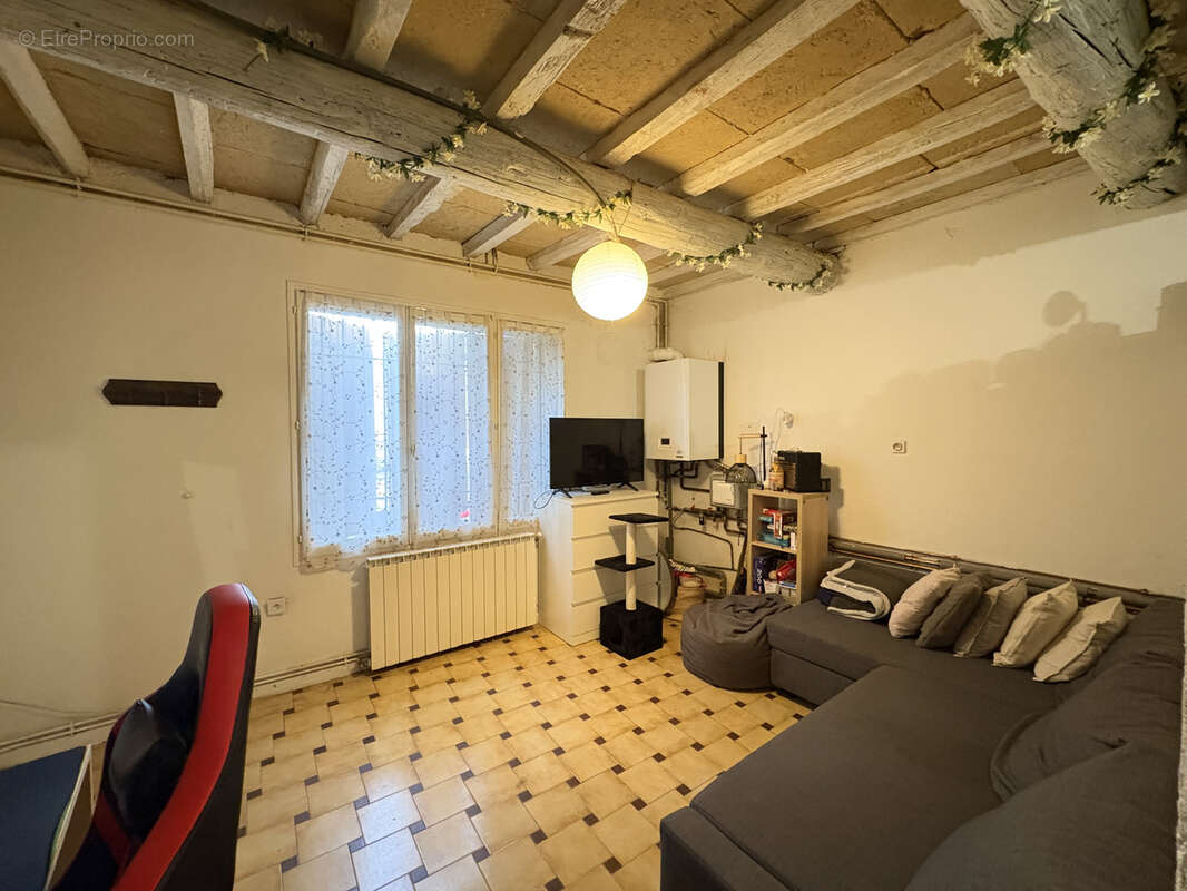 Maison à VERGEZE