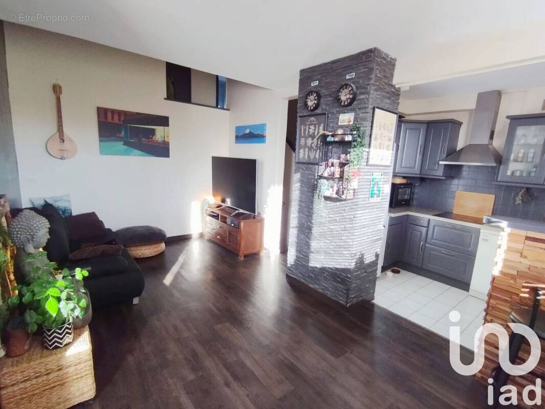 Photo 1 - Appartement à FRESNES